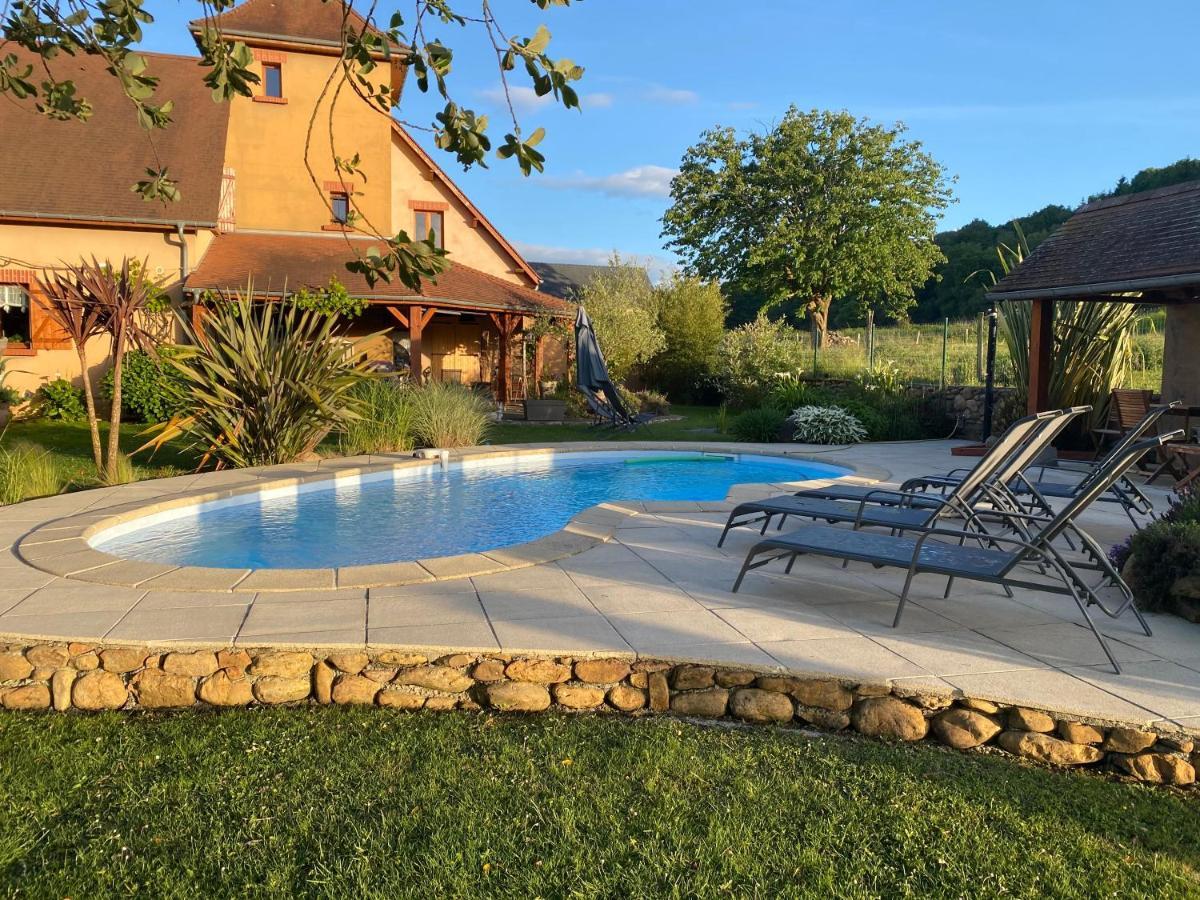 Domaine Des Pierres Trouvees Bed & Breakfast Saint-Vincent  Exterior foto